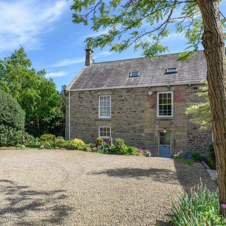 10 Bed Stunning House In Village, With Hot Tub Ovingham エクステリア 写真