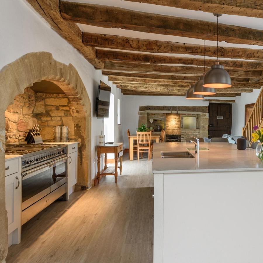 10 Bed Stunning House In Village, With Hot Tub Ovingham エクステリア 写真