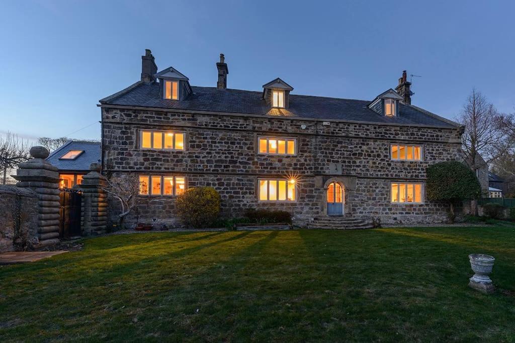 10 Bed Stunning House In Village, With Hot Tub Ovingham エクステリア 写真